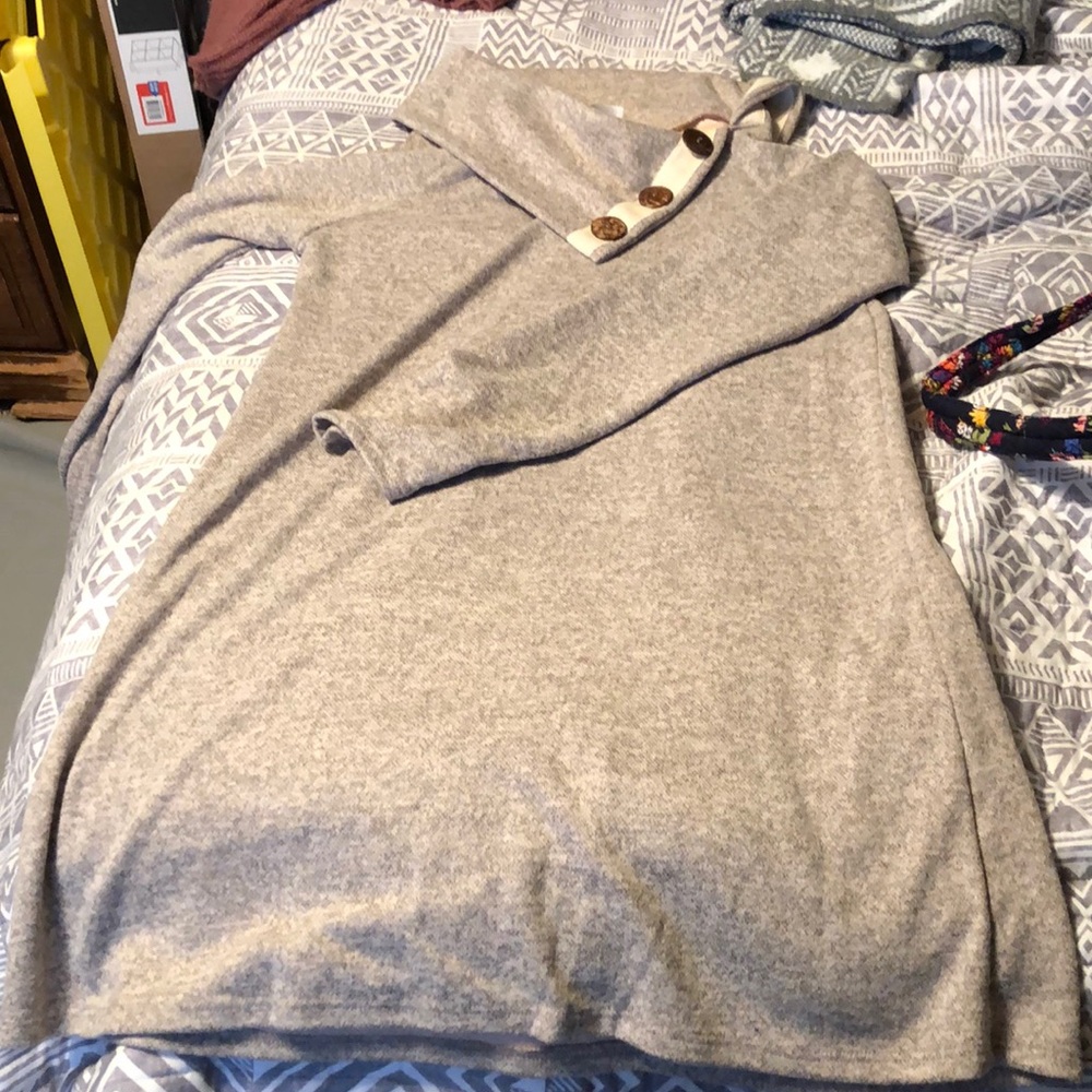 Tan/cream sweater dress